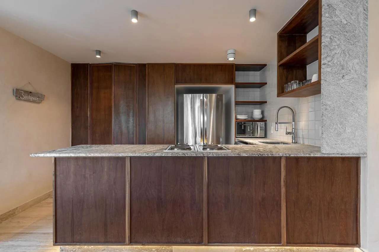 307 Amazing Jungle View Apartment. 툴룸 아파트
