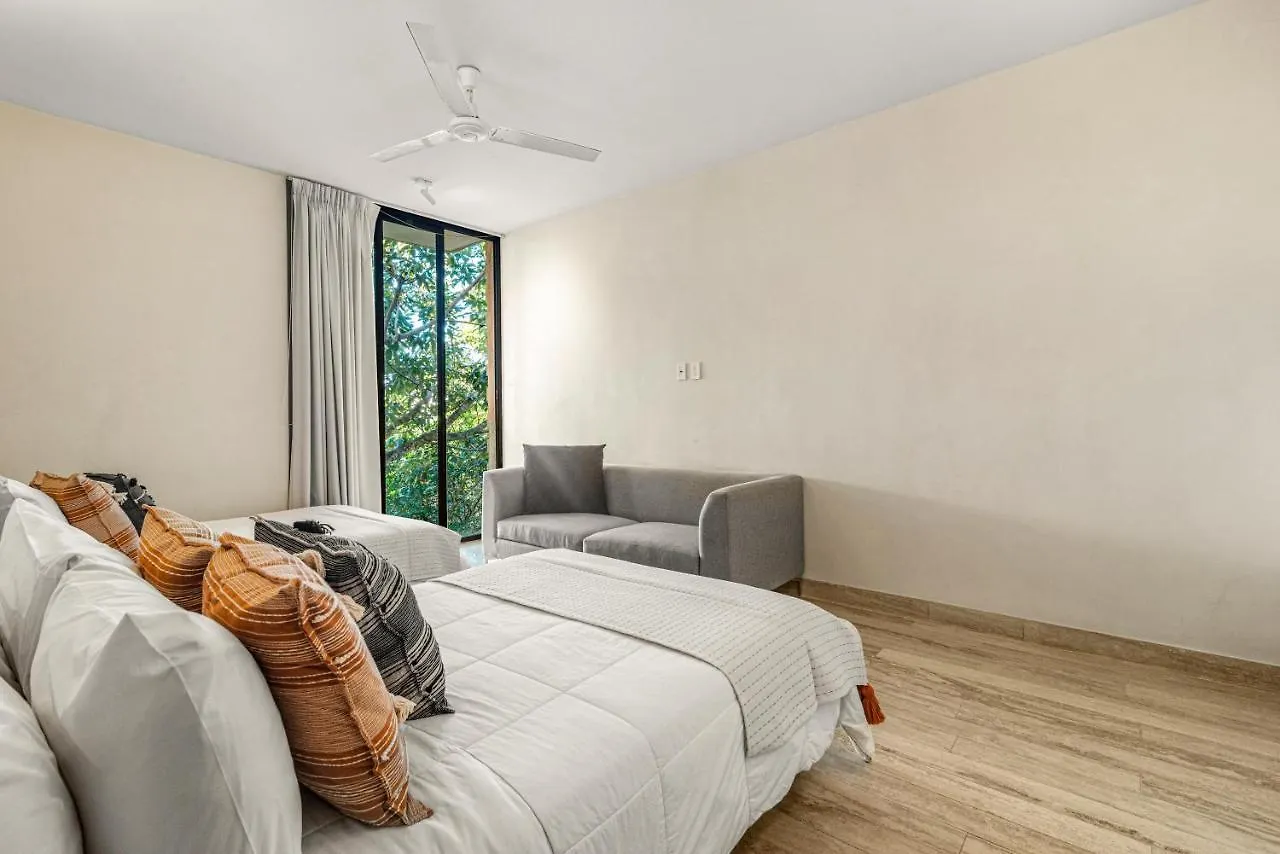 307 Amazing Jungle View Apartment. 툴룸 0*,
