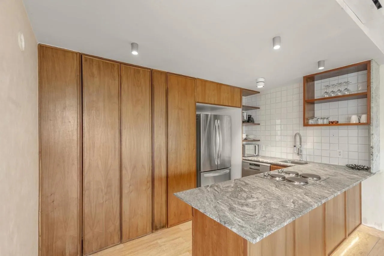 307 Amazing Jungle View Apartment. Τουλούμ 0*,